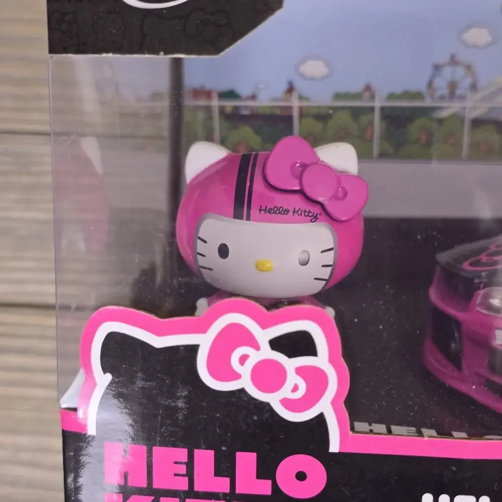 Jada Toys - 1/24 2002 Nissan Skyline GT-R (BNR34) with Hello Kitty Figure -
